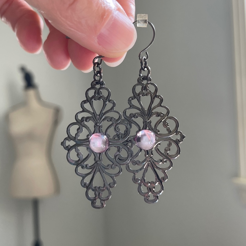 Pewter Filigree Boho Drop Earrings Pink Purple Stone Accent Y2K Dainty‎ Jewelry